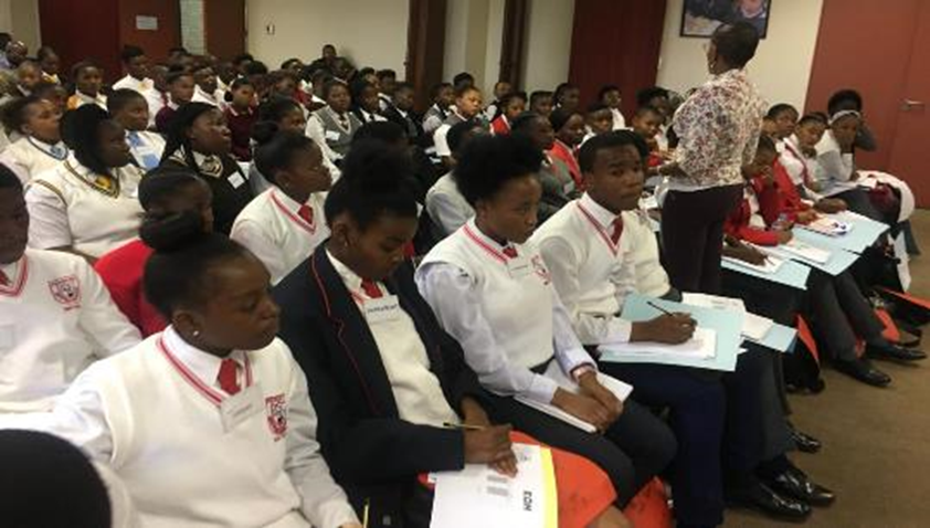 The EOH Trainer was explaining to the Grade 12's the Maths Centre campaign Youth2 Dare to be Different and about setting targets for the 2019 academic year